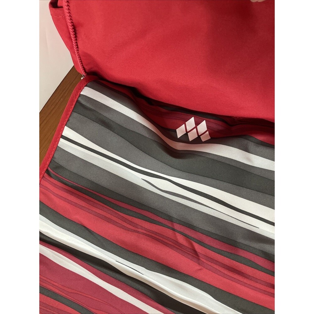 Maclaren Red Field Bag Diaper Tote with Pockets, Pad & Adjustable Strap NEW - Picture 14 of 15